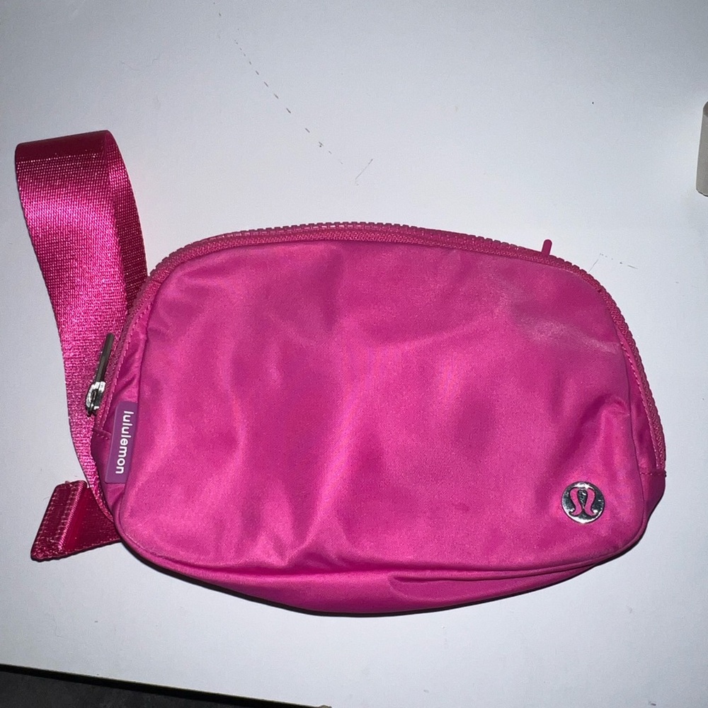 lululemon beltbag